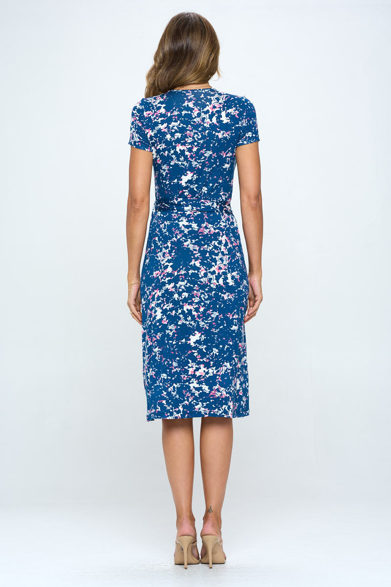 Print V neck Dress with Tie
